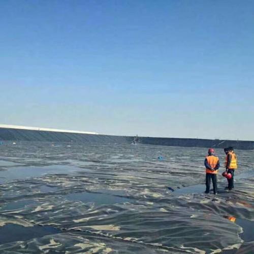 合成土工材料與膨潤土防水毯的區別