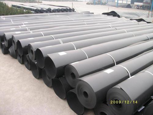 生活垃圾填埋場都采用1.5mm厚HDPE土工膜原因