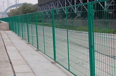 公路防護網